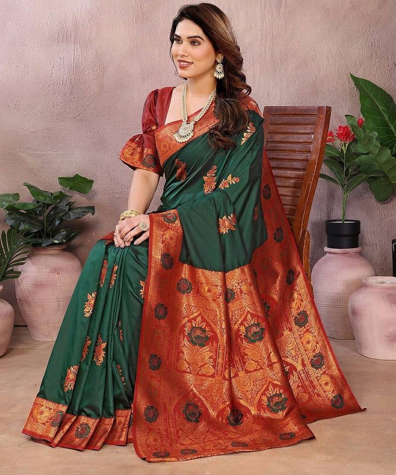 Green blended cotton woven zari work saree with blouse