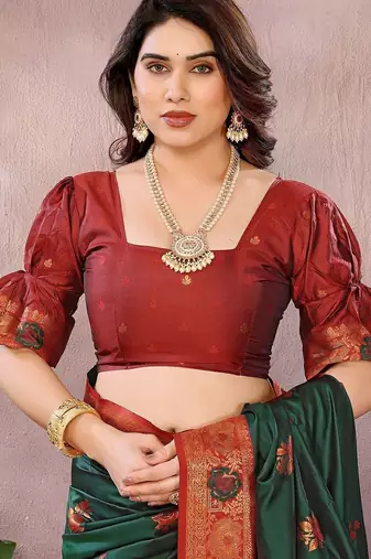 Green blended cotton woven zari work saree with blouse