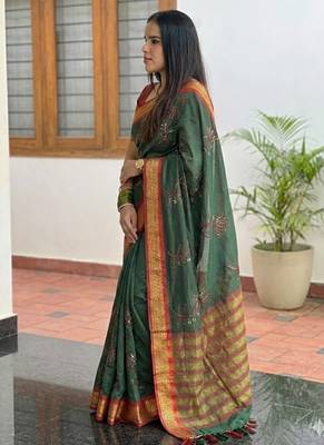 Green blended cotton embroidered zari work saree with blouse 3