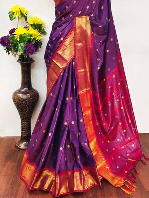 Purple pure silk woven zari work saree with blouse 3