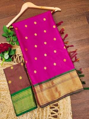 Pink pure silk woven zari work saree with blouse 4