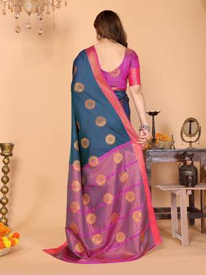 Dark blue pure silk printed zari work saree with blouse 4