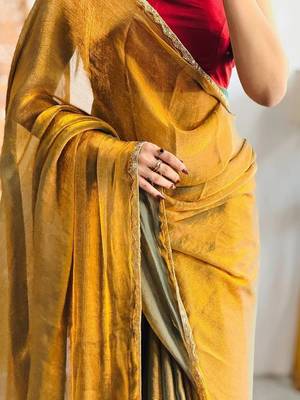 Gold pure silk woven zari work saree with blouse 3