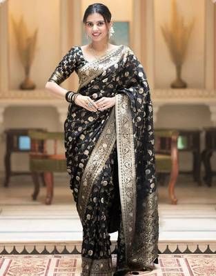 Black gold silk blend woven zari work saree with blouse 2