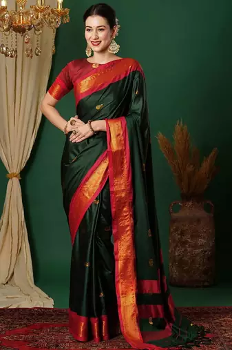 Green blended cotton woven zari work saree with blouse