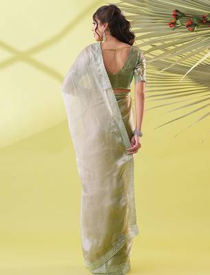 Beige chiffon woven zari work saree with blouse 3