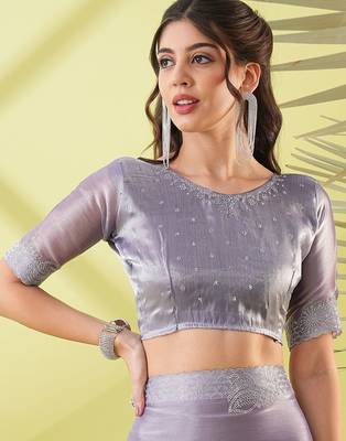 Purple chiffon woven zari work saree with blouse 5