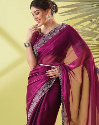 Magenta organza woven zari work saree with blouse 2