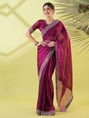 Magenta organza woven zari work saree with blouse 3