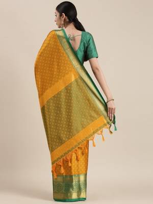 Gold green blended cotton woven zari work saree with blouse 3