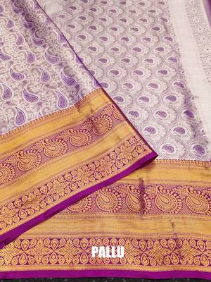 Purple pure silk printed zari work saree with blouse 3