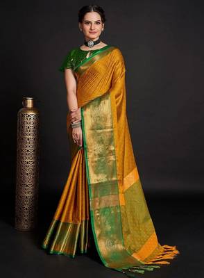 Gold blended cotton woven zari work saree with blouse 4