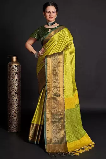 Green blended cotton woven zari work saree with blouse