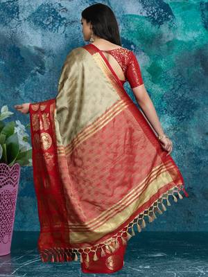 Beige pure silk woven zari work saree with blouse 3