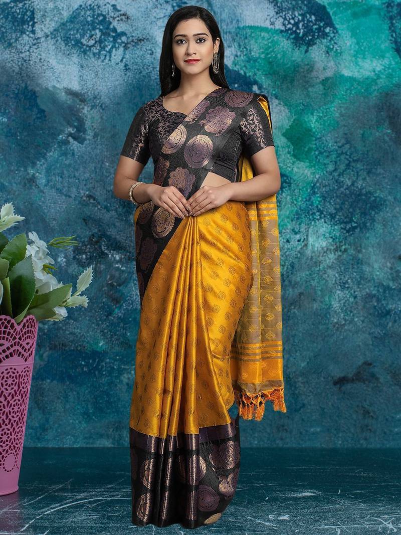 Gold pure silk woven zari work saree with blouse