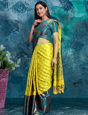 Light green pure silk woven zari work saree with blouse 3