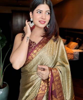 Beige blended cotton woven zari work saree with blouse 5