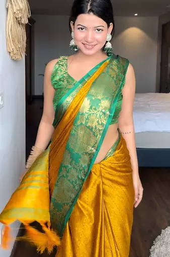 Gold blended cotton woven zari work saree with blouse