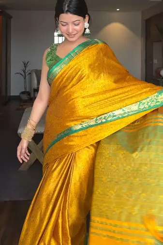 Gold blended cotton woven zari work saree with blouse
