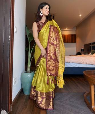 Light green blended cotton woven zari work saree with blouse 5