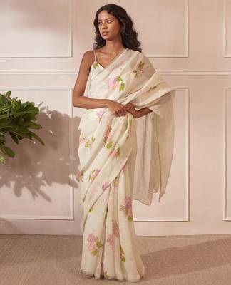 White linen printed zari work saree with blouse 4