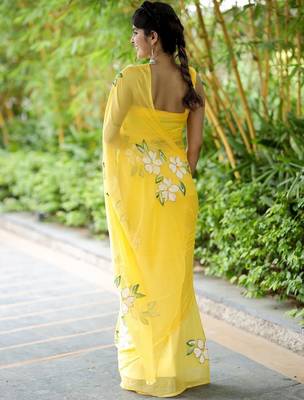 Yellow linen printed zari work saree with blouse 4