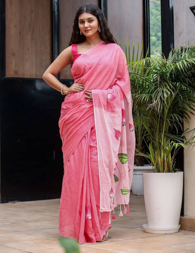 Pink linen printed zari work saree with blouse