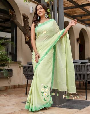 Light green linen printed zari work saree with blouse 4