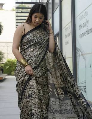 Black linen printed zari work saree with blouse 4