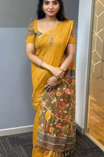 Black linen printed zari work saree with blouse