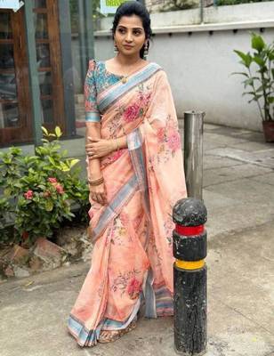 Pink linen printed zari work saree with blouse 4