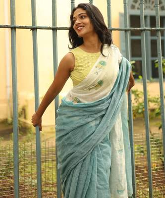 Light blue linen printed zari work saree with blouse 3