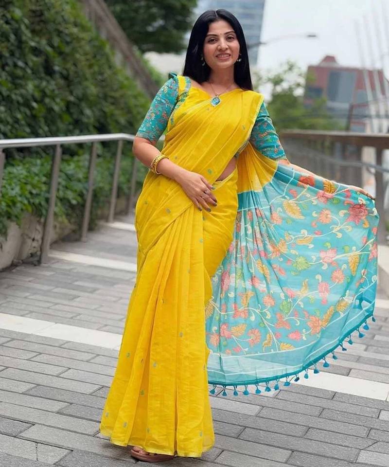 Yellow linen printed zari work saree with blouse