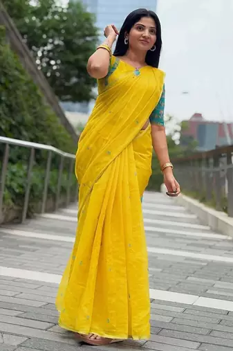 Yellow linen printed zari work saree with blouse