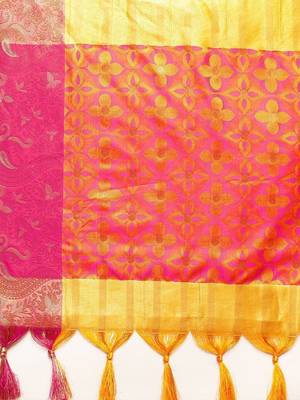 Yellow pure cotton printed zari work saree with blouse 5