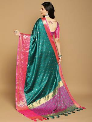 Green pure cotton printed zari work saree with blouse 4
