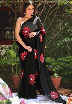 Black pure cotton printed zari work saree with blouse 2