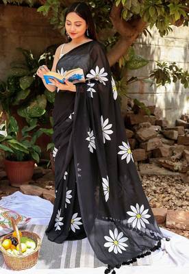 Black pure cotton printed zari work saree with blouse 3