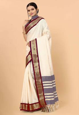 Cream pure silk printed zari work saree with blouse 3