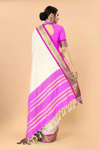 Cream pure silk printed zari work saree with blouse