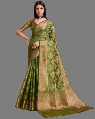 Dark green organza woven zari work saree with blouse 3