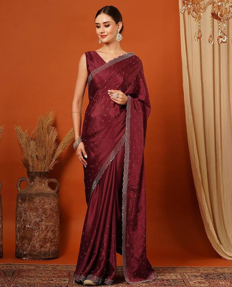 Magenta pure silk woven zari work saree with blouse
