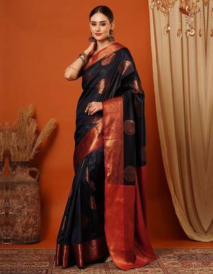 Dark blue pure silk printed zari work saree with blouse 2
