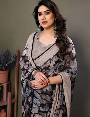 Grey georgette printed zari work saree with blouse 2