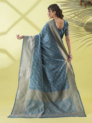 Light blue pure silk woven zari work saree with blouse 4