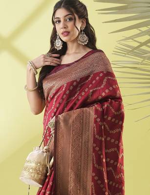 Maroon pure silk woven zari work saree with blouse 2