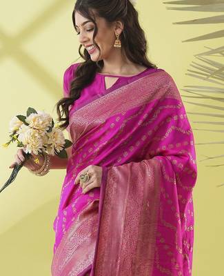Pink pure silk woven zari work saree with blouse 2