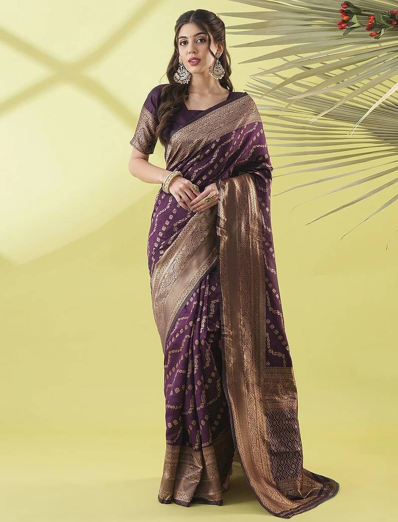 Magenta pure silk woven zari work saree with blouse