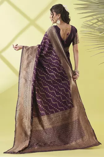 Magenta pure silk woven zari work saree with blouse