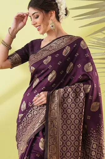 Magenta pure silk woven zari work saree with blouse